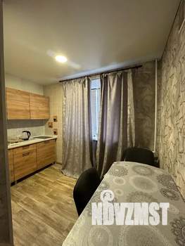 2-к квартира, посуточно, 48м2, 1/12 этаж