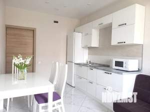 1-к квартира, посуточно, 44м2, 7/18 этаж