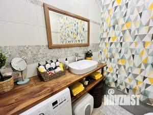 2-к квартира, посуточно, 43м2, 1/1 этаж