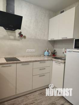 Студия квартира, посуточно, 25м2, 4/17 этаж