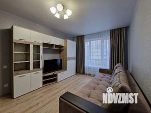 1-к квартира, посуточно, 42м2, 3/25 этаж