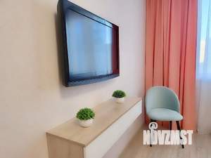 1-к квартира, посуточно, 40м2, 10/17 этаж