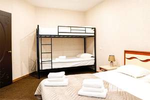 1-к квартира, посуточно, 40м2, 1/1 этаж