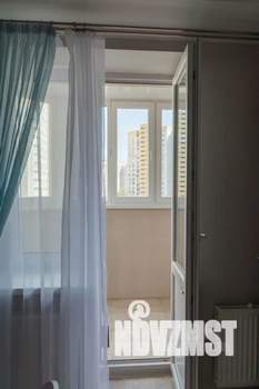 1-к квартира, посуточно, 48м2, 8/25 этаж