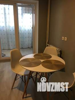 1-к квартира, посуточно, 42м2, 9/17 этаж