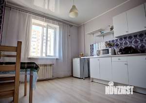 1-к квартира, посуточно, 43м2, 9/16 этаж