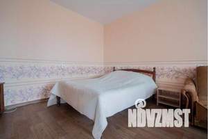 1-к квартира, посуточно, 40м2, 3/9 этаж
