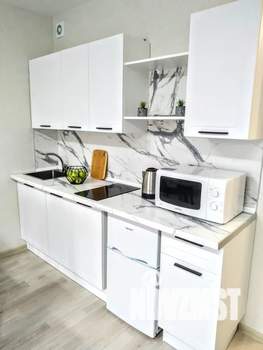 Студия квартира, посуточно, 30м2, 2/25 этаж