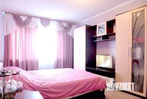 1-к квартира, посуточно, 40м2, 8/17 этаж