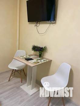 Студия квартира, посуточно, 15м2, 10/17 этаж