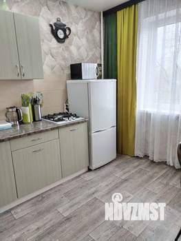 1-к квартира, посуточно, 41м2, 4/10 этаж