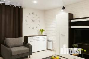 Студия квартира, посуточно, 41м2, 6/9 этаж