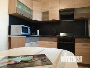 2-к квартира, посуточно, 68м2, 13/17 этаж