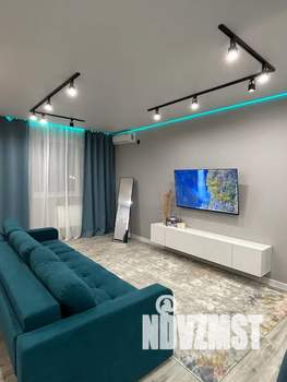 Студия квартира, посуточно, 44м2, 2/17 этаж