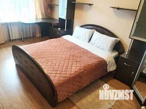 1-к квартира, посуточно, 53м2, 1/1 этаж