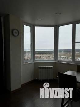 Студия квартира, посуточно, 40м2, 17/17 этаж