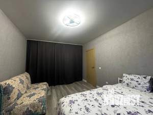 1-к квартира, посуточно, 40м2, 3/17 этаж