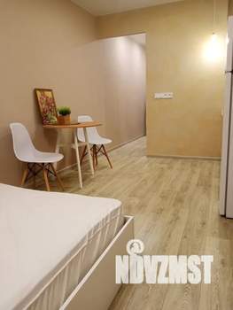 Студия квартира, посуточно, 25м2, 2/18 этаж