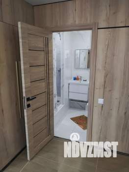 Студия квартира, посуточно, 30м2, 10/18 этаж