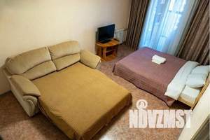 1-к квартира, посуточно, 35м2, 13/16 этаж