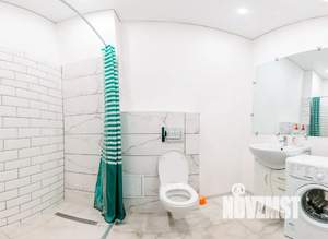 Студия квартира, посуточно, 40м2, 5/10 этаж