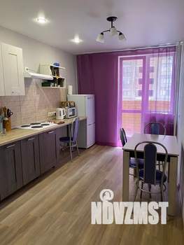 1-к квартира, посуточно, 42м2, 6/25 этаж