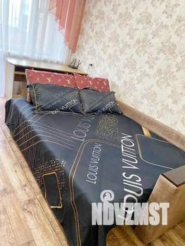 1-к квартира, посуточно, 41м2, 8/10 этаж