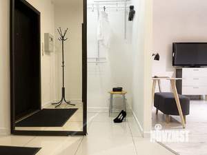 1-к квартира, посуточно, 53м2, 1/1 этаж