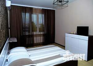 1-к квартира, посуточно, 42м2, 6/15 этаж