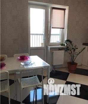 1-к квартира, посуточно, 43м2, 1/1 этаж