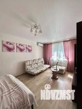 1-к квартира, посуточно, 39м2, 1/1 этаж