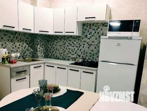 1-к квартира, посуточно, 37м2, 1/1 этаж