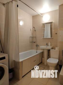 1-к квартира, посуточно, 37м2, 4/17 этаж