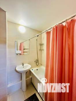 1-к квартира, посуточно, 40м2, 5/20 этаж