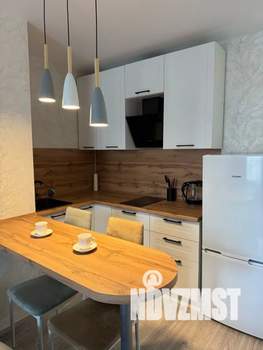 Студия квартира, посуточно, 30м2, 3/19 этаж