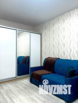 1-к квартира, посуточно, 39м2, 8/17 этаж