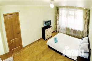 1-к квартира, посуточно, 32м2, 1/1 этаж