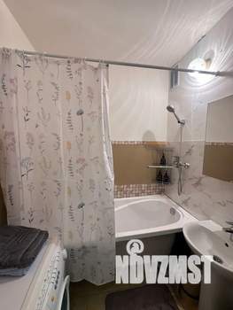 1-к квартира, посуточно, 36м2, 7/10 этаж