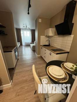 Студия квартира, посуточно, 30м2, 6/19 этаж