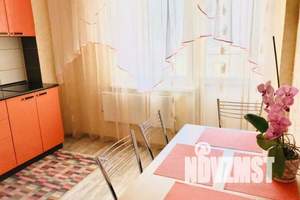 1-к квартира, посуточно, 41м2, 15/17 этаж