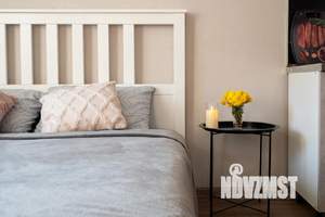 Студия квартира, посуточно, 30м2, 3/17 этаж