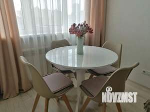 3-к квартира, посуточно, 60м2, 1/1 этаж