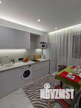 1-к квартира, посуточно, 38м2, 1/1 этаж