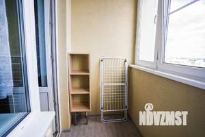 1-к квартира, посуточно, 43м2, 1/1 этаж