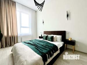 1-к квартира, посуточно, 38м2, 1/1 этаж