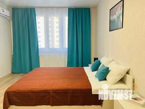 2-к квартира, посуточно, 65м2, 7/18 этаж