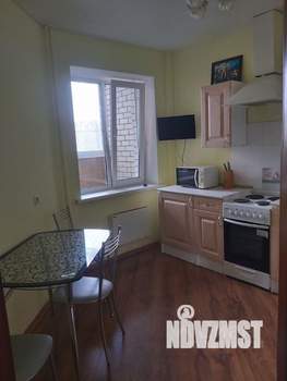 1-к квартира, посуточно, 37м2, 1/1 этаж