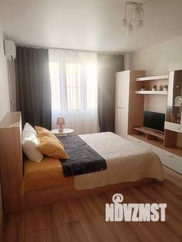1-к квартира, посуточно, 37м2, 1/1 этаж