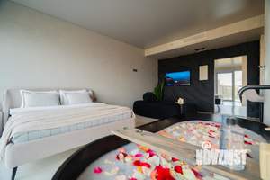 Студия квартира, посуточно, 35м2, 8/17 этаж