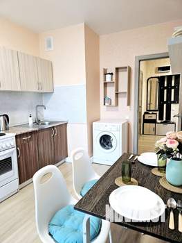 1-к квартира, посуточно, 43м2, 1/1 этаж